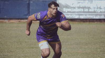 Bailey Antrobus signs for Thunder