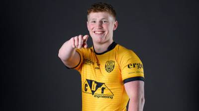 Horwell joins from Tigers on loan